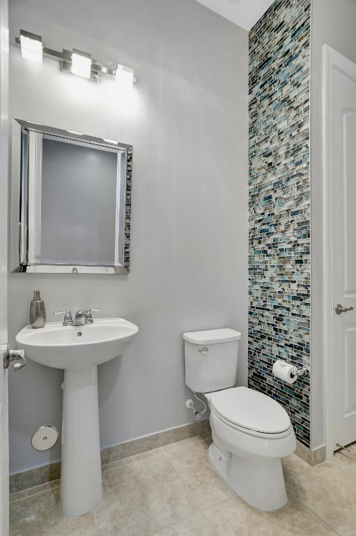 3874 NW 89th Way, Coral Springs