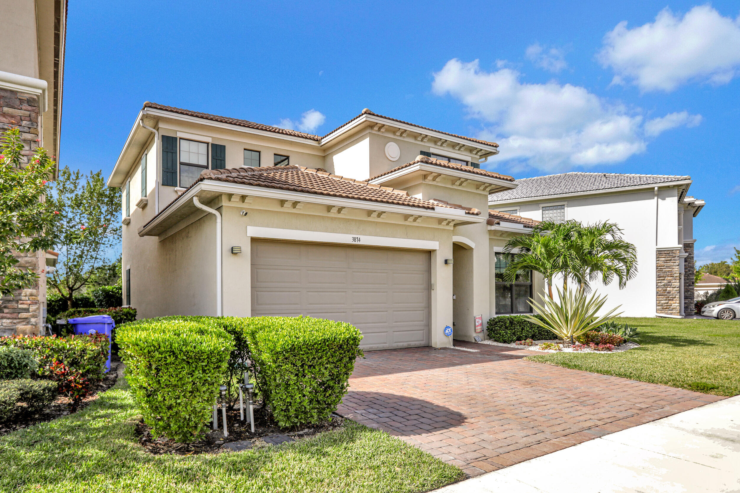 3874 NW 89th Way, Coral Springs