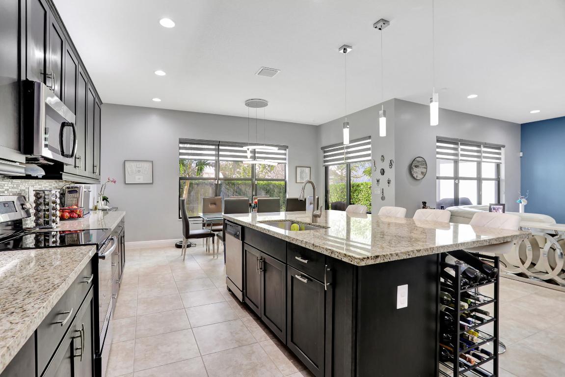 3874 NW 89th Way, Coral Springs