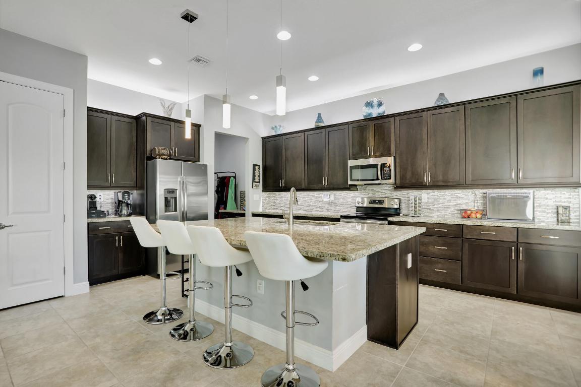 3874 NW 89th Way, Coral Springs