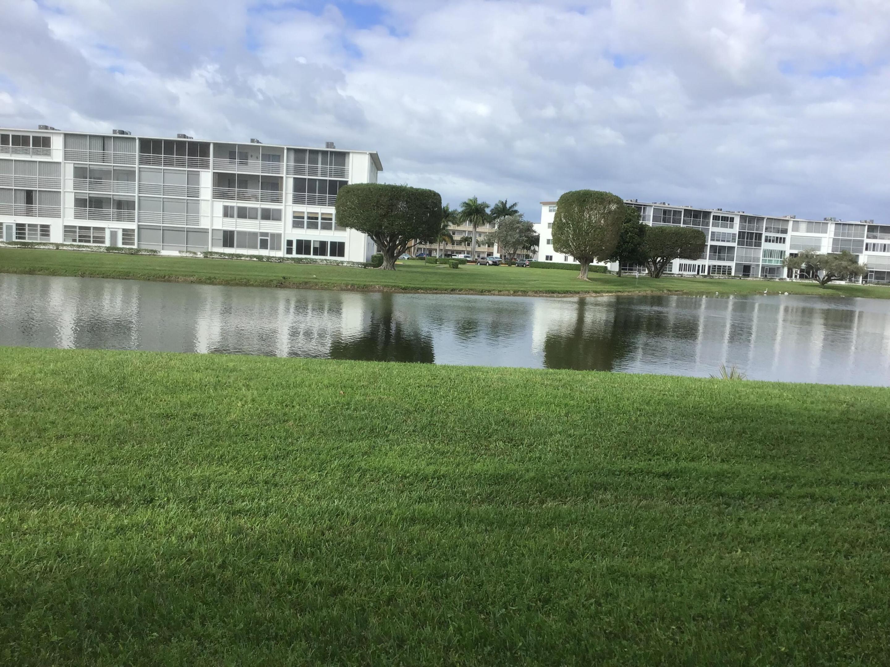 1036 Hythe B B, Boca Raton Unit: B