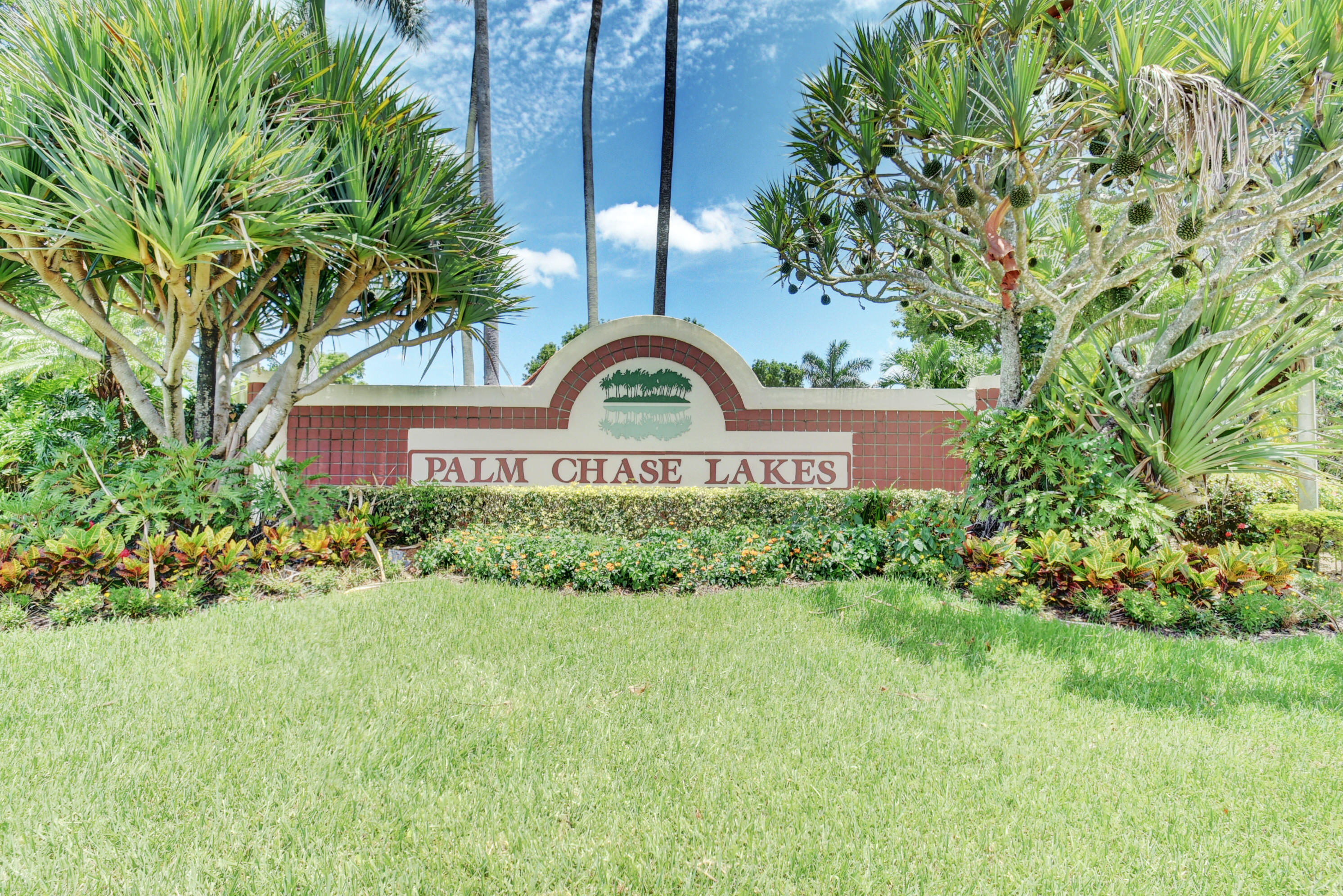 5920 Autumn Lake Lane Unit: A