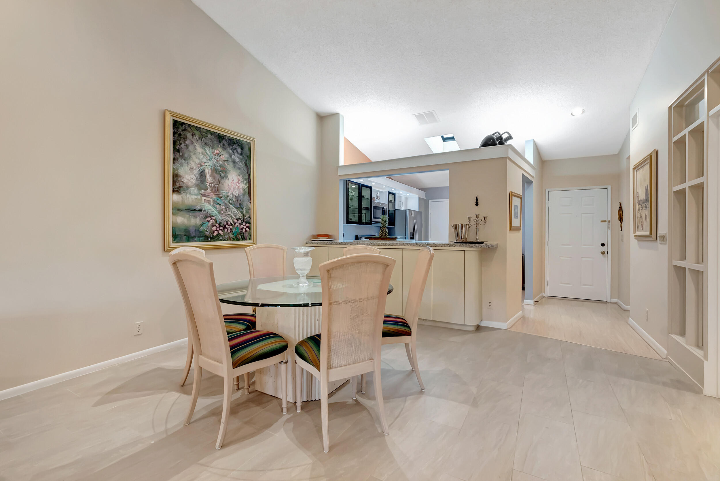 5920 Autumn Lake Lane Unit: A