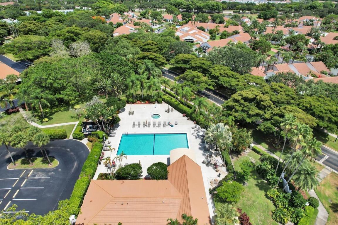 17047 Boca Club Boulevard 162b, Boca Raton Unit: 162b