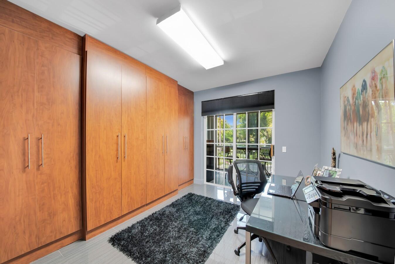 17047 Boca Club Boulevard 162b, Boca Raton Unit: 162b