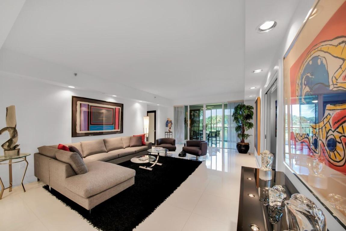 17047 Boca Club Boulevard 162b, Boca Raton Unit: 162b