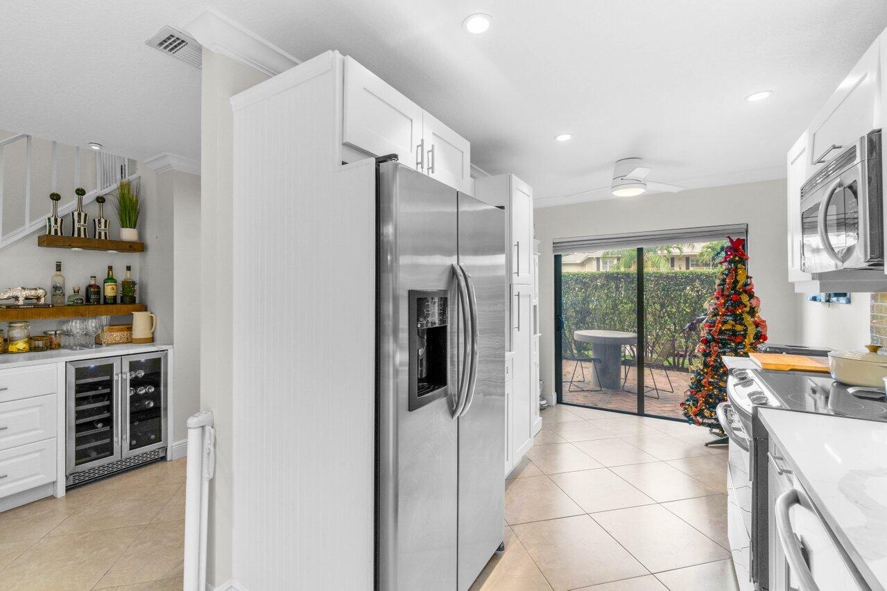 32 Stratford Lane Unit: C