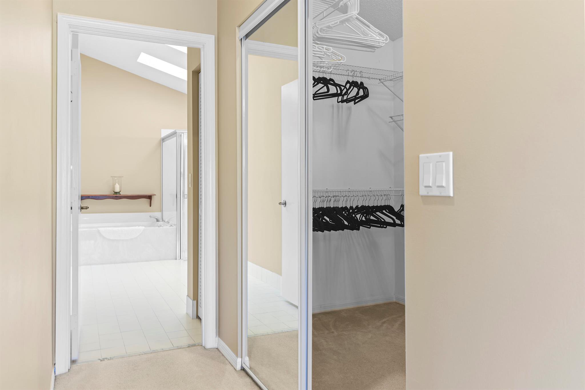 475 Sherwood Forest Drive