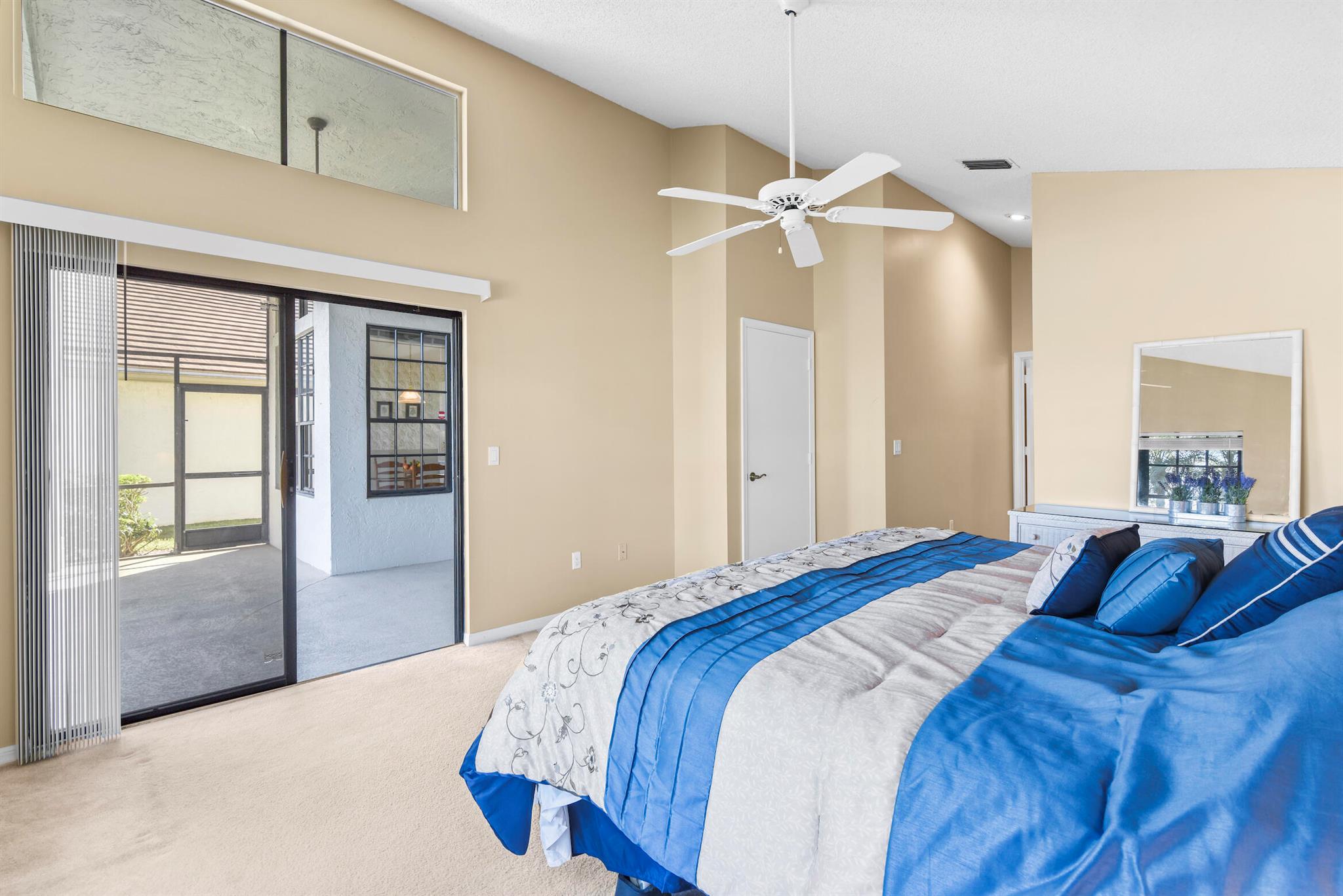 475 Sherwood Forest Drive