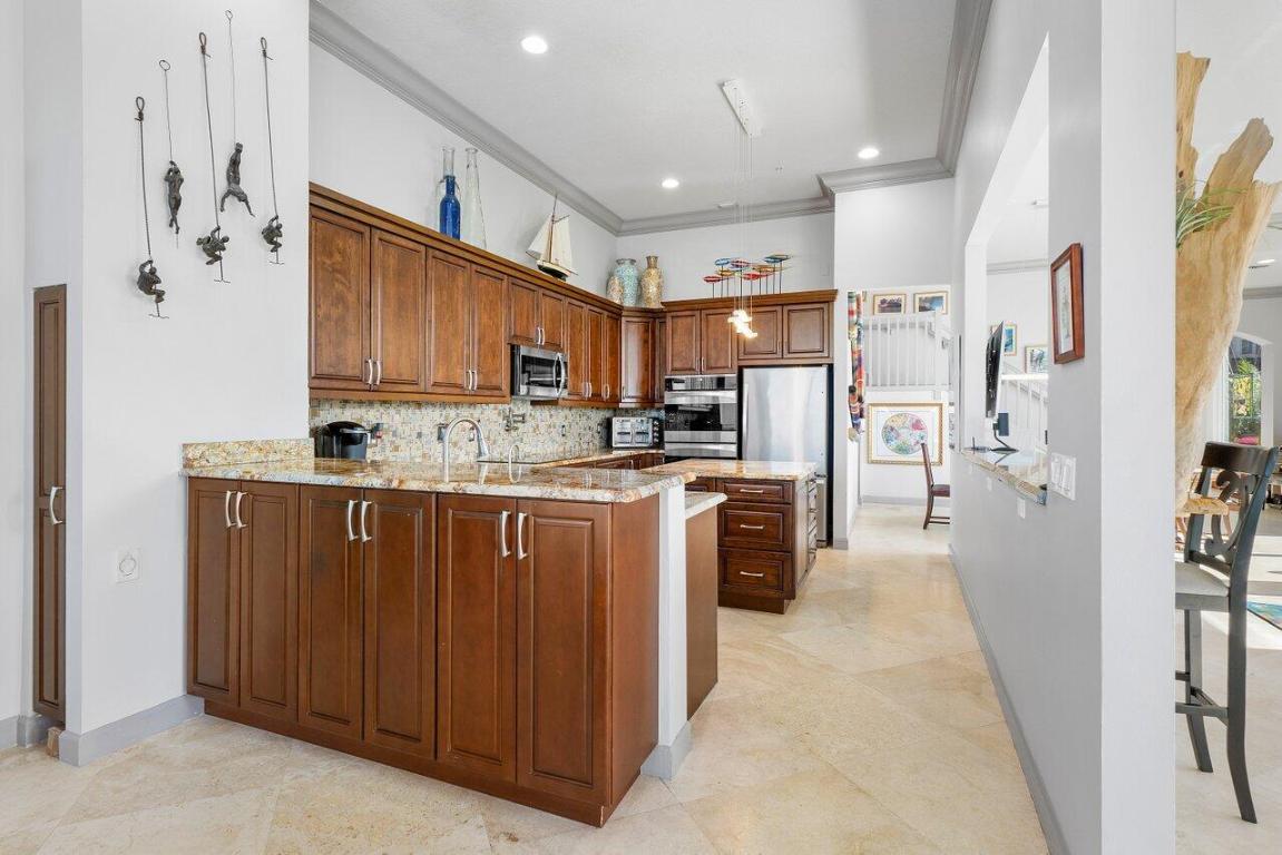 919 Sweetwater Lane