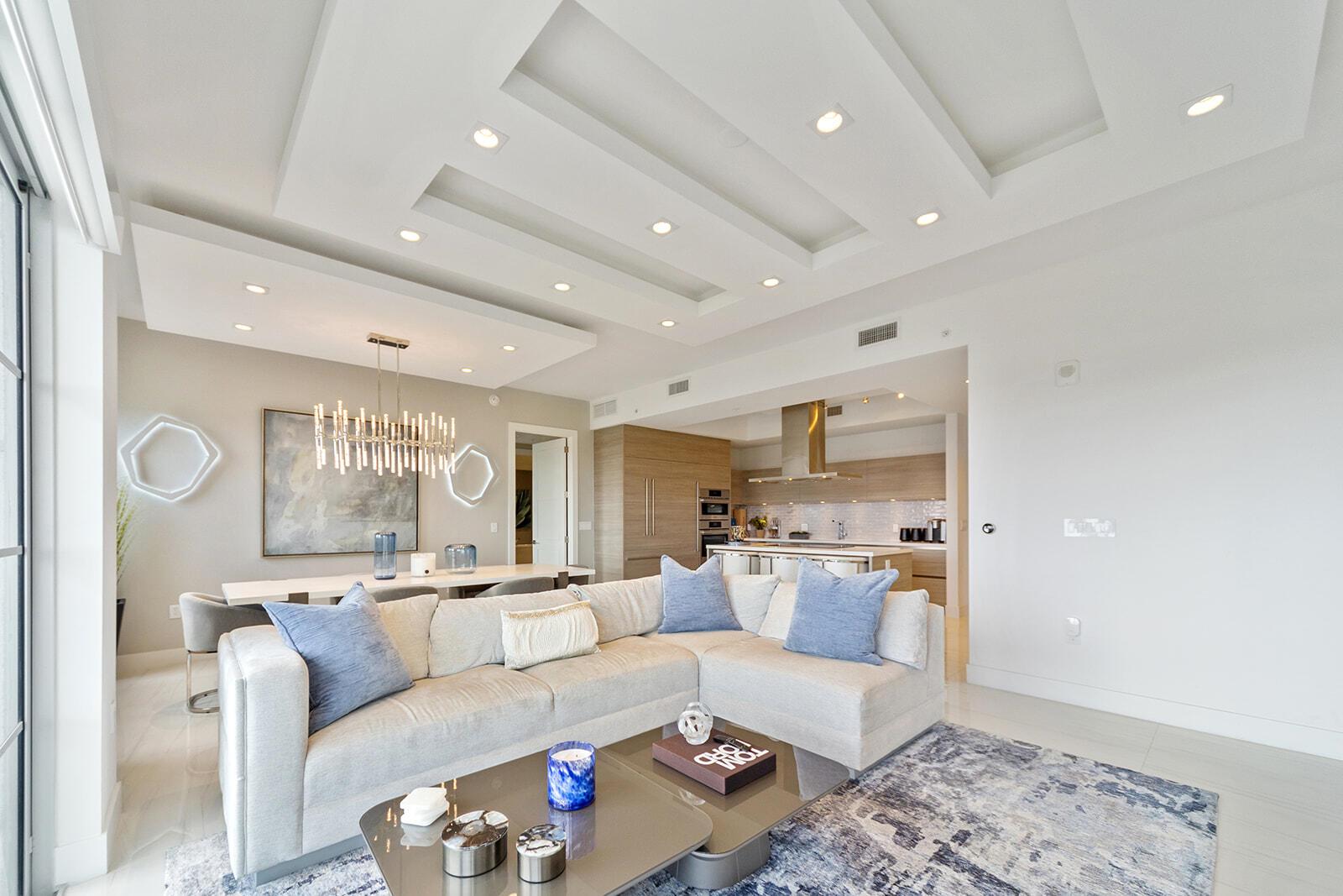 155 E Boca Raton Road Unit: 907