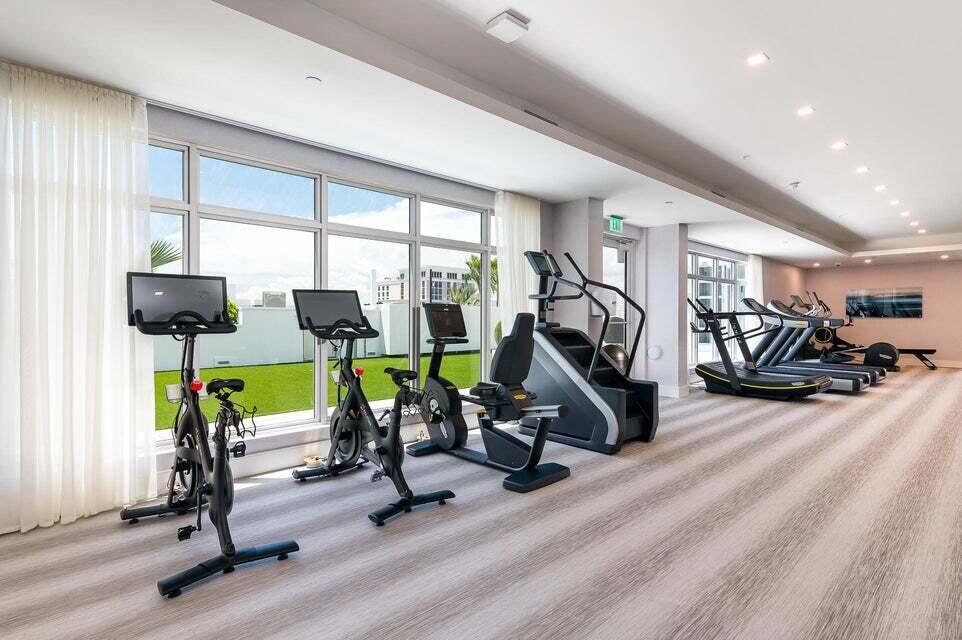 155 E Boca Raton Road Unit: 907