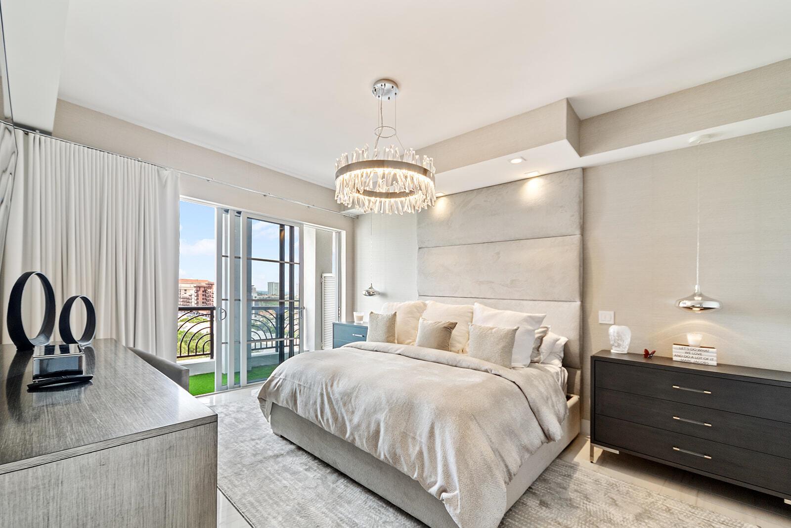 155 E Boca Raton Road Unit: 907