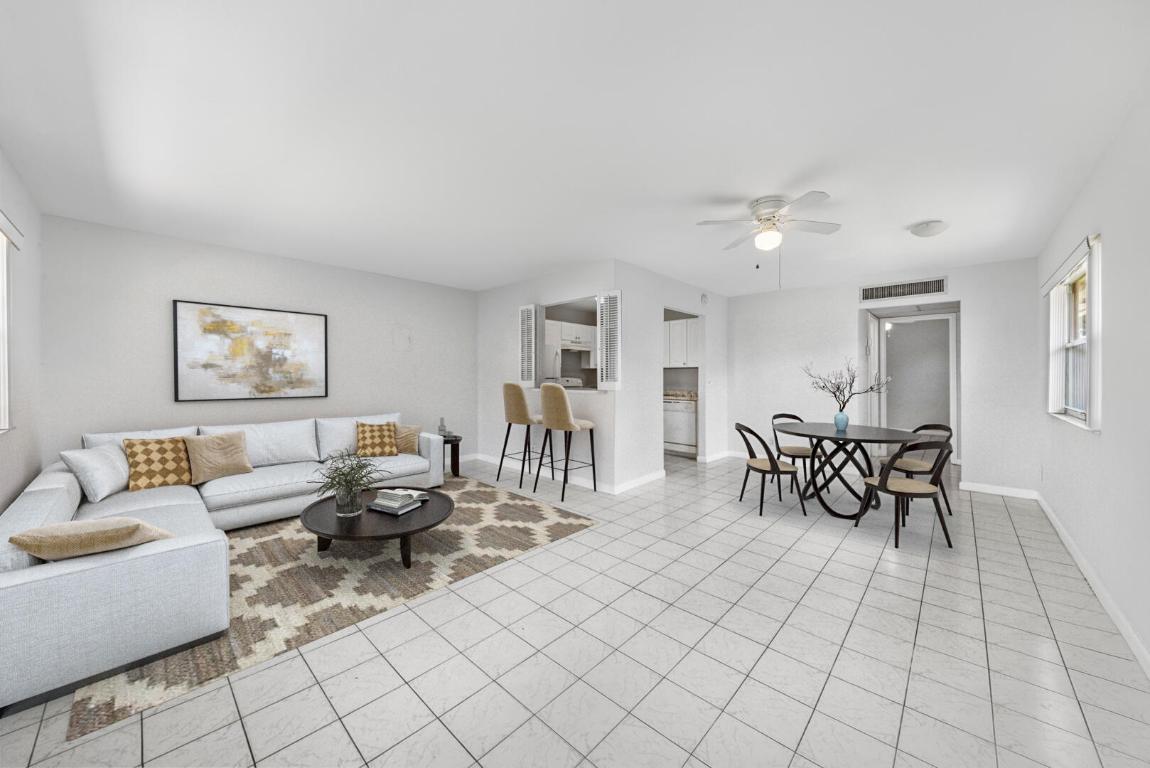 342 Seville O, Delray Beach