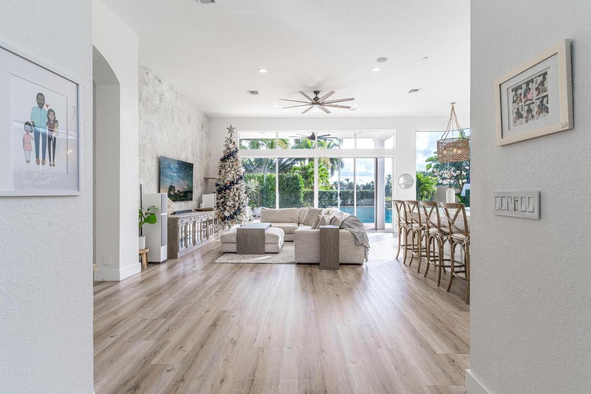 6172 Via Venetia North N, Delray Beach