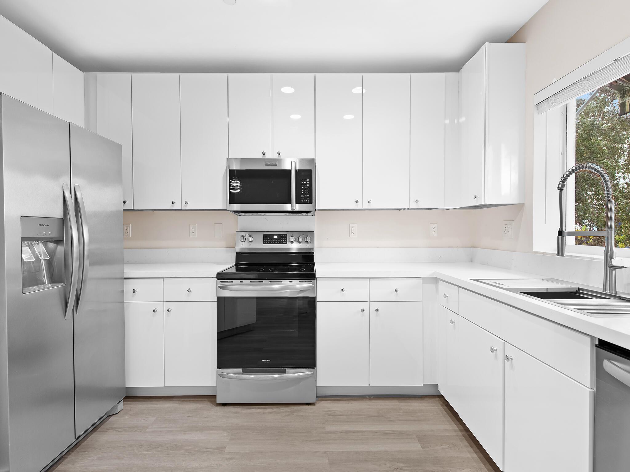 630 SE 15th Street Unit: 2