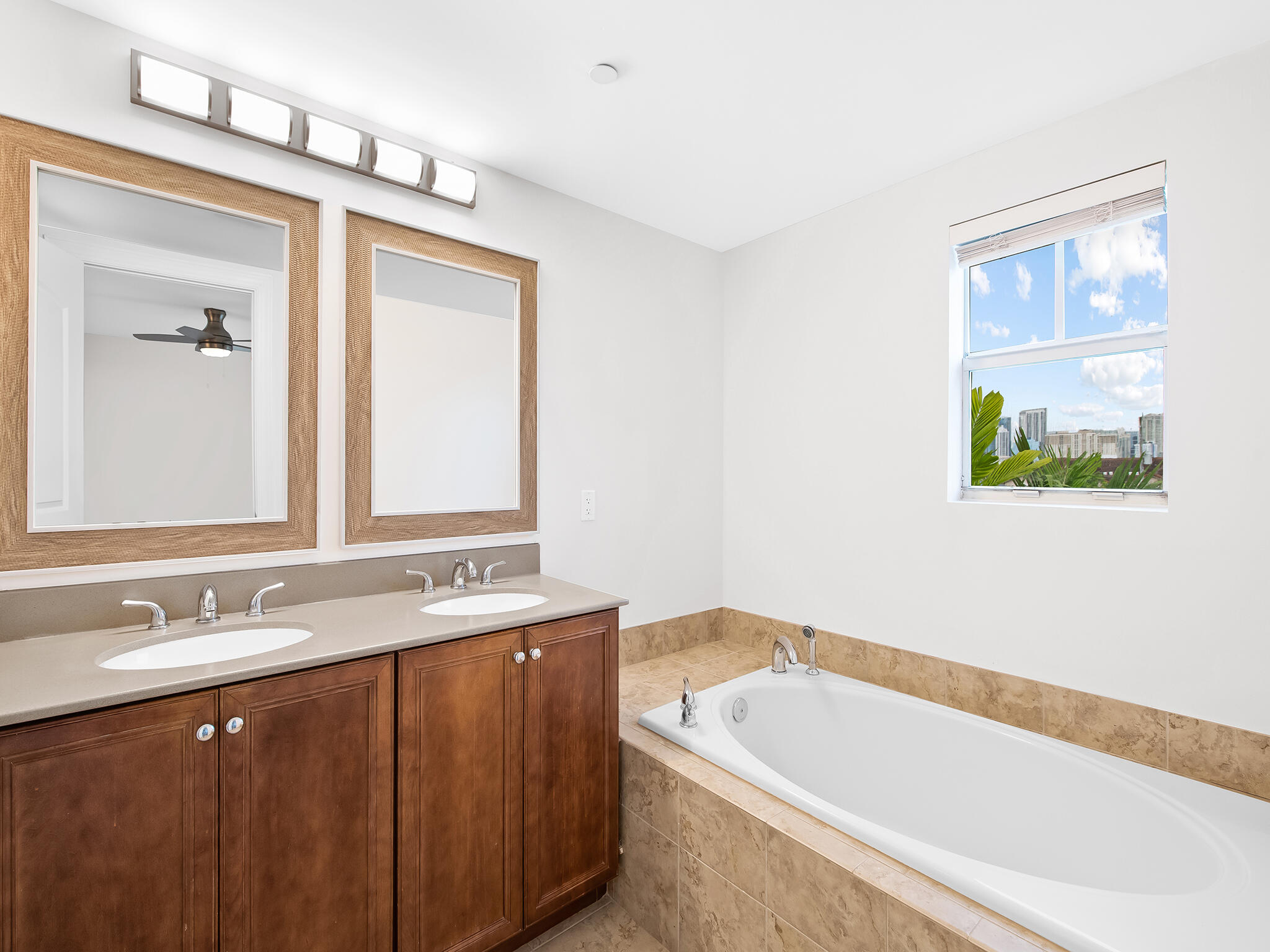 630 SE 15th Street Unit: 2