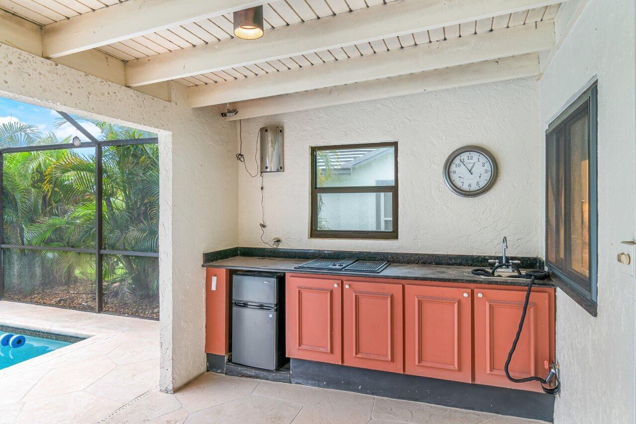 10294 Crosswind Road, Boca Raton