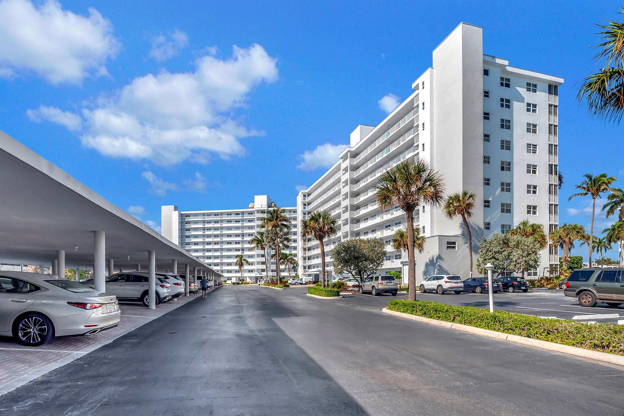 3300 S Ocean Boulevard Unit: 1019-C