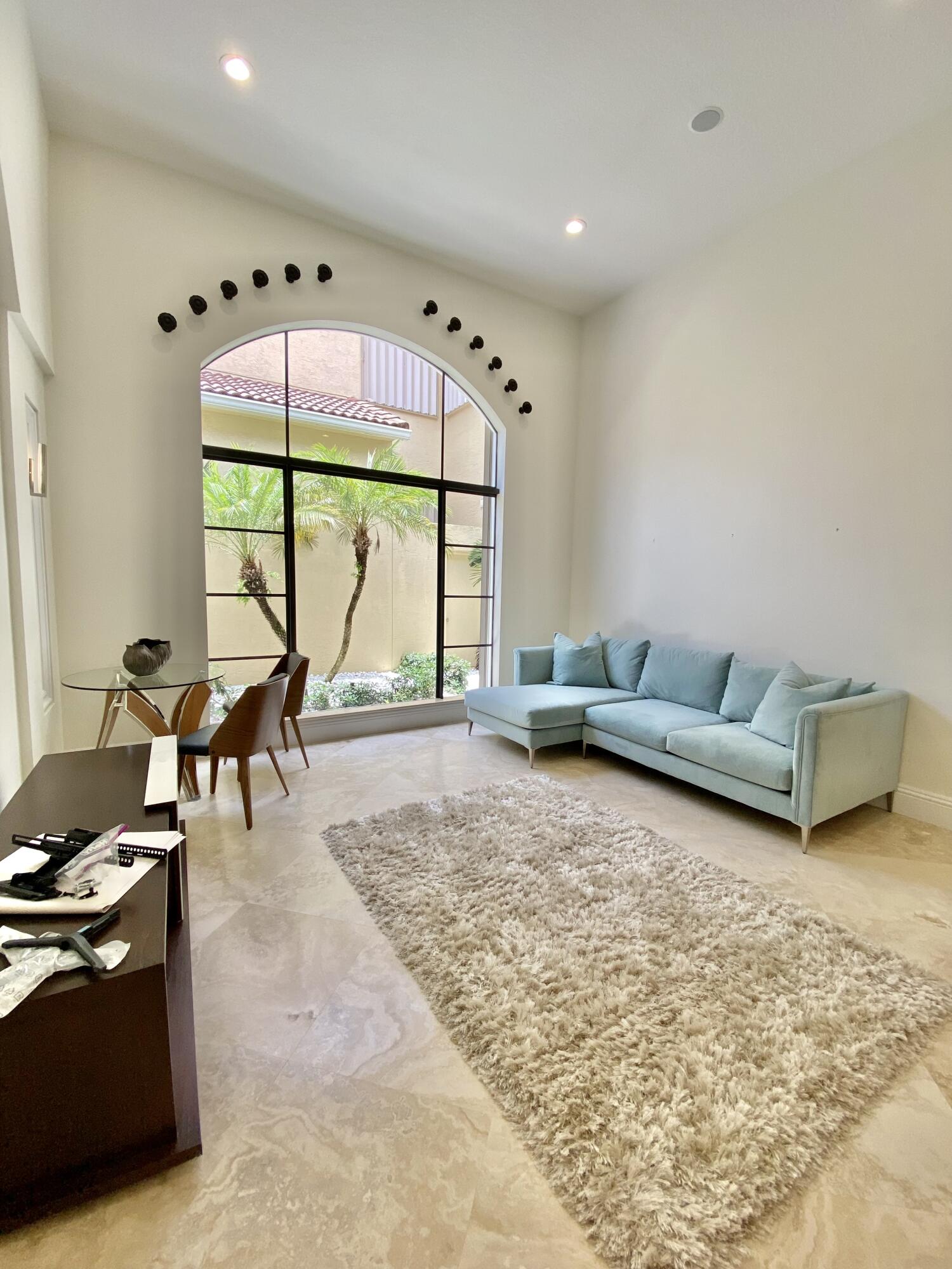 17754 Lake Azure Way