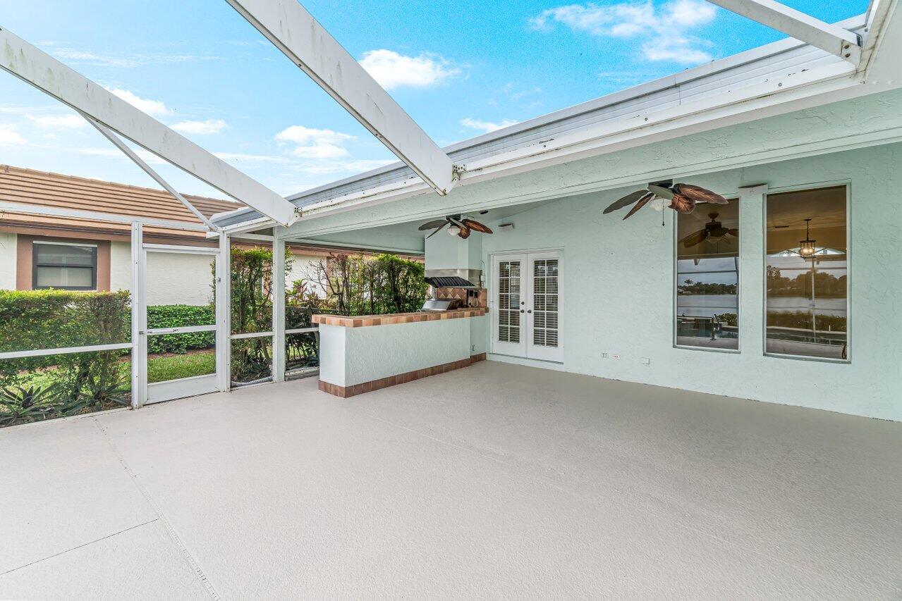 7081 Lake Island Drive