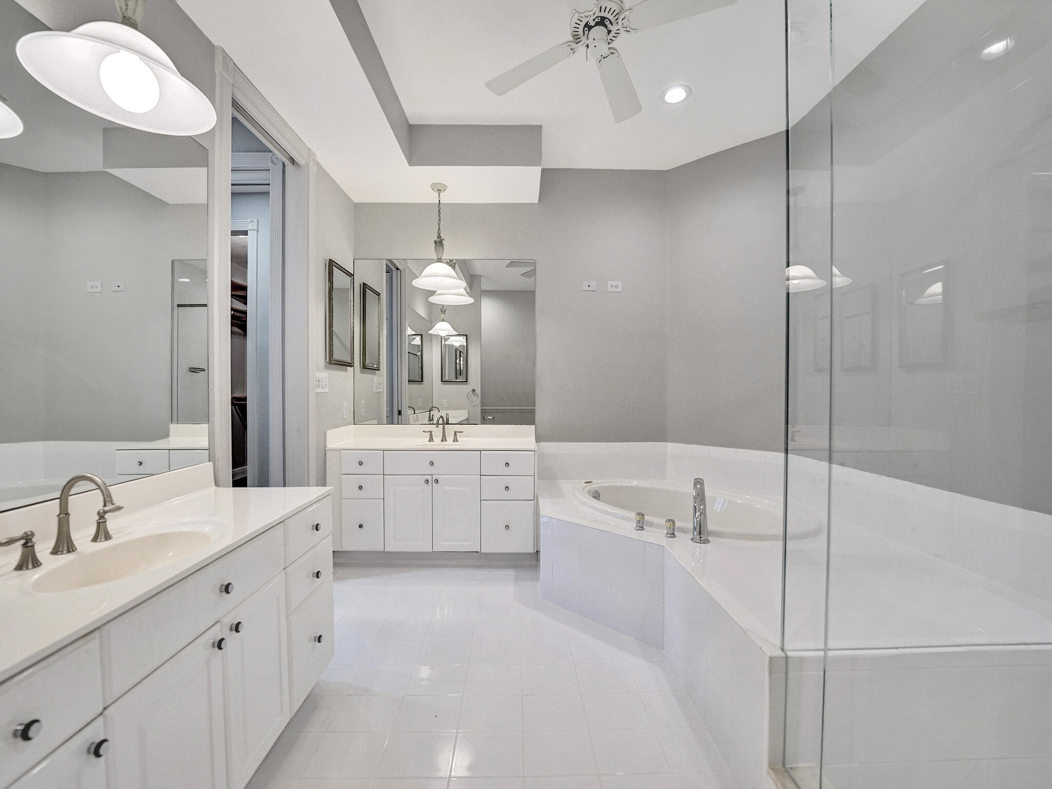 200 NE 14th Avenue Unit: 8