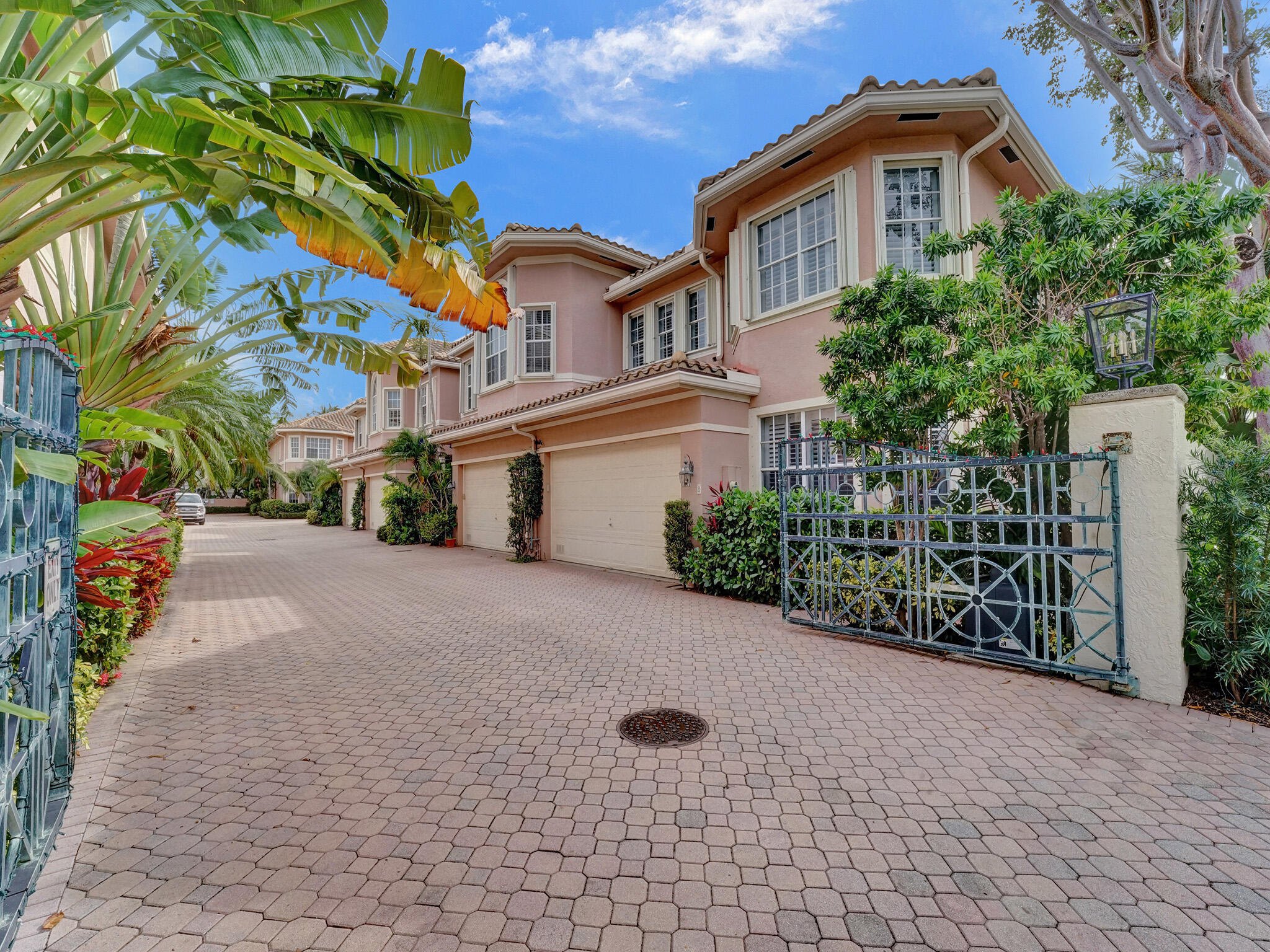 200 NE 14th Avenue Unit: 8