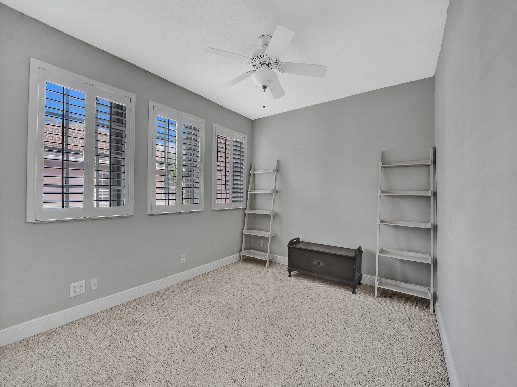 200 NE 14th Avenue Unit: 8