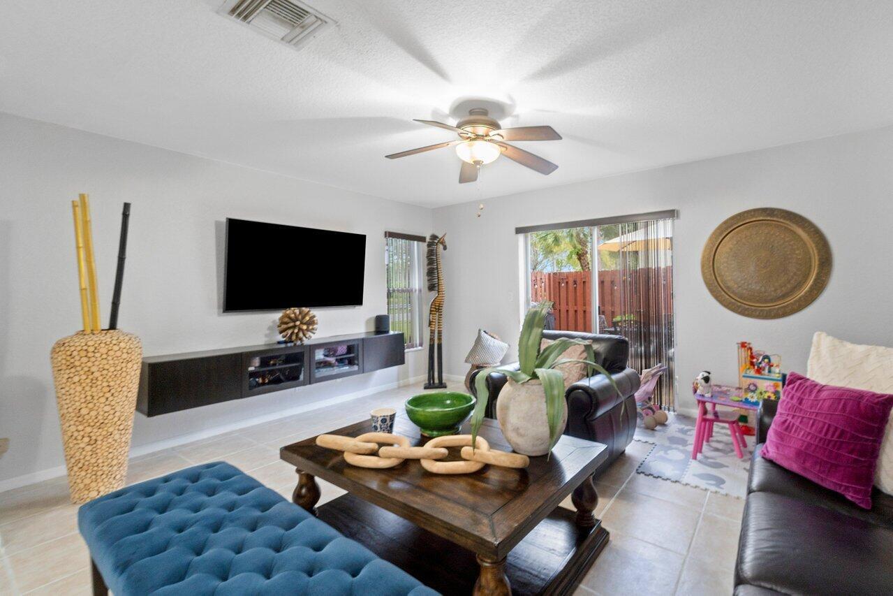 938 Summit Lake Drive