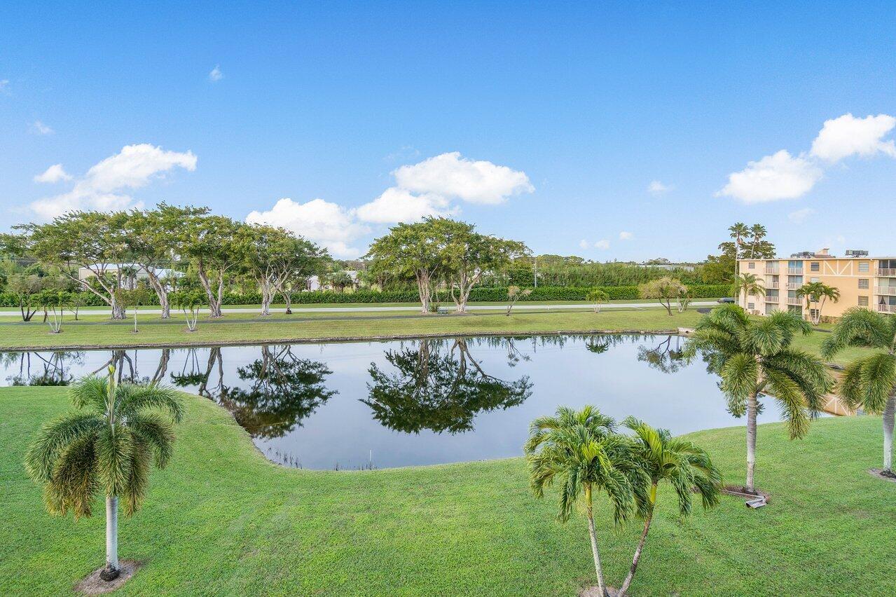7145 Huntington Lane Unit: 402