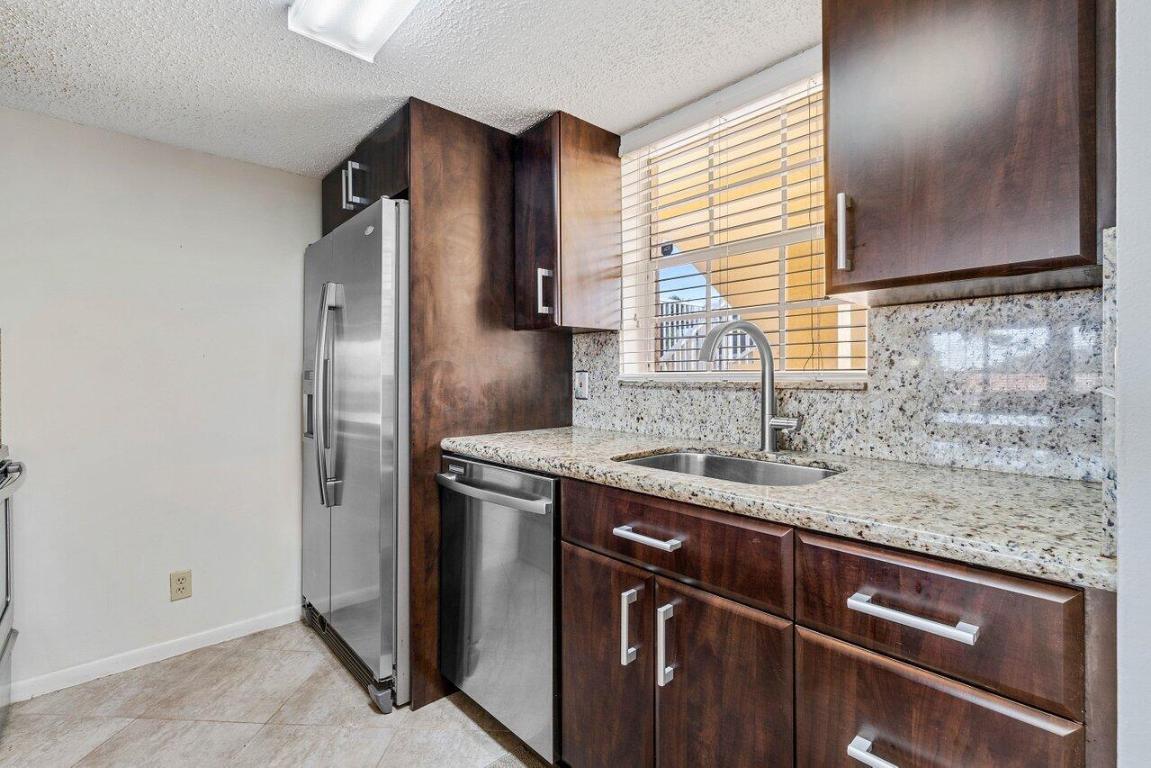 6300 La Costa Drive E, Boca Raton Unit: E