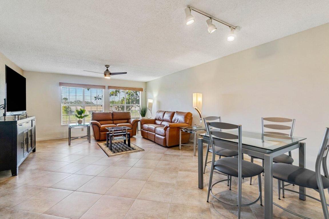 6300 La Costa Drive E, Boca Raton Unit: E