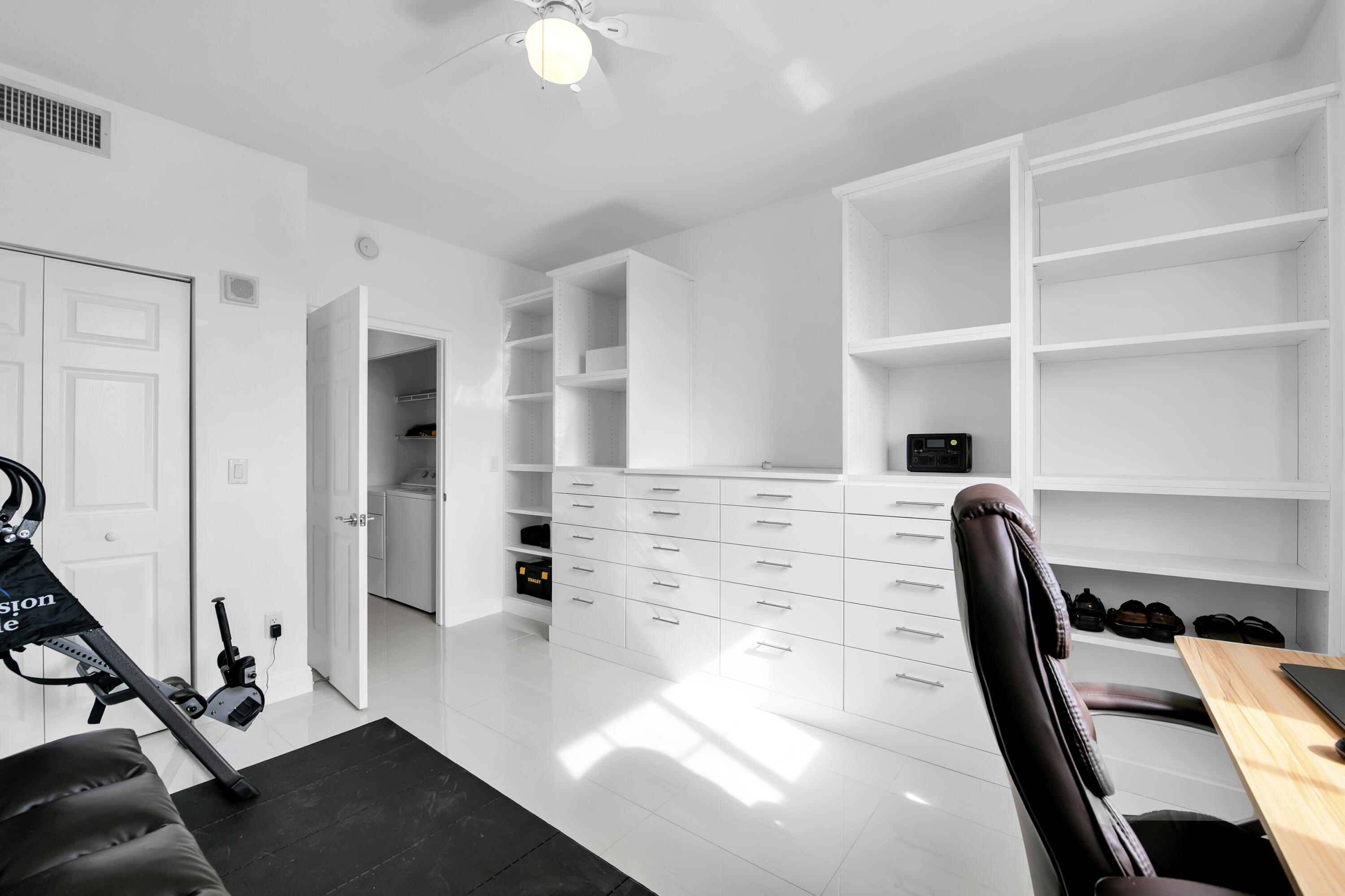 233 S Federal Highway 419, Boca Raton Unit: 419