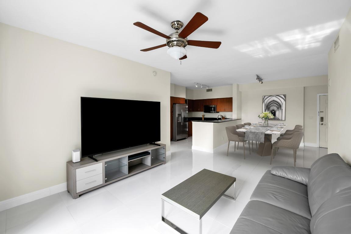 233 S Federal Highway 419, Boca Raton Unit: 419