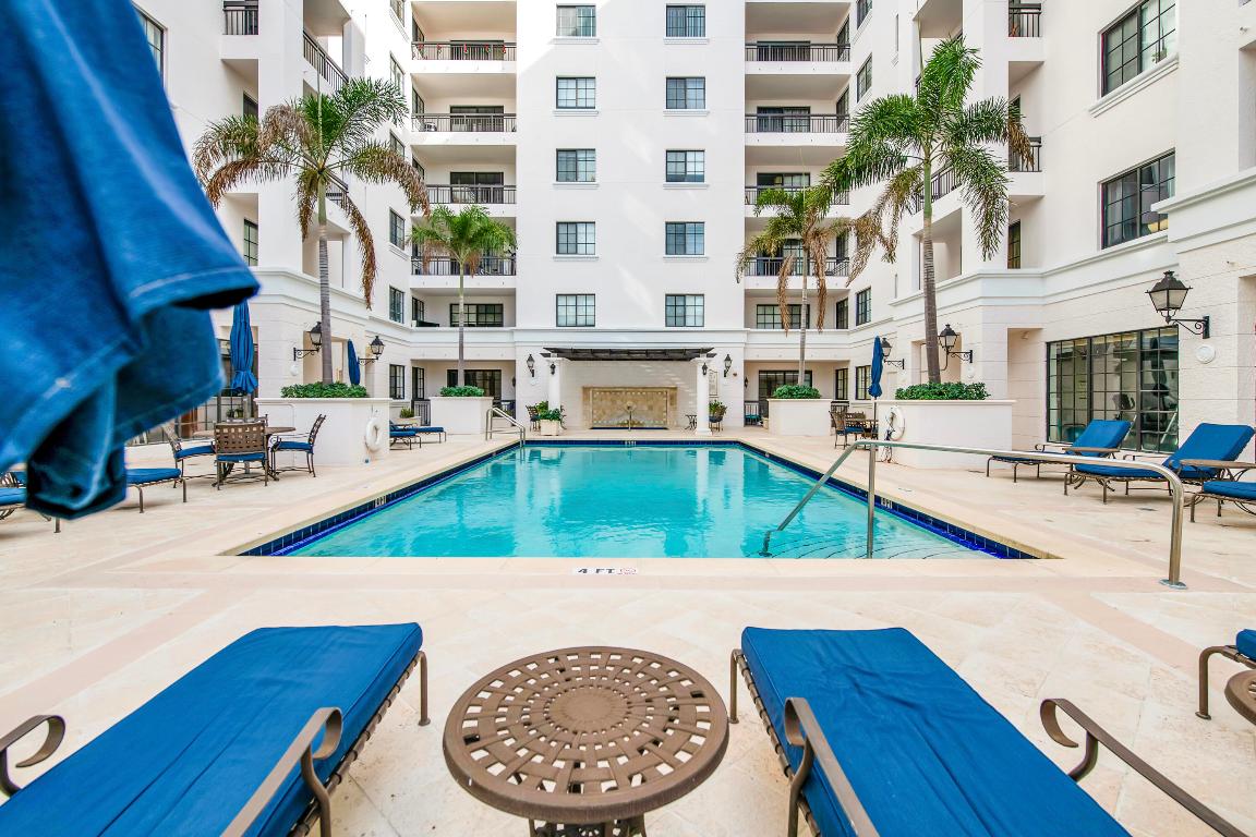 233 S Federal Highway 419, Boca Raton Unit: 419