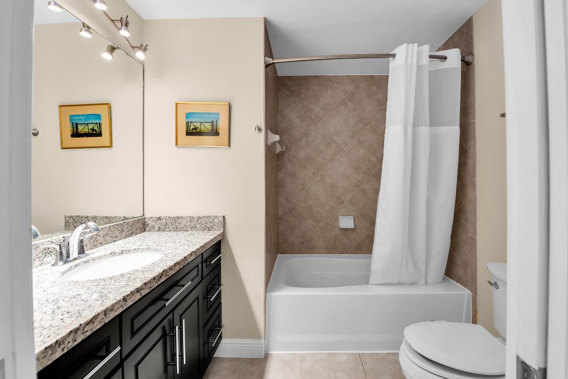 233 S Federal Highway 419, Boca Raton Unit: 419