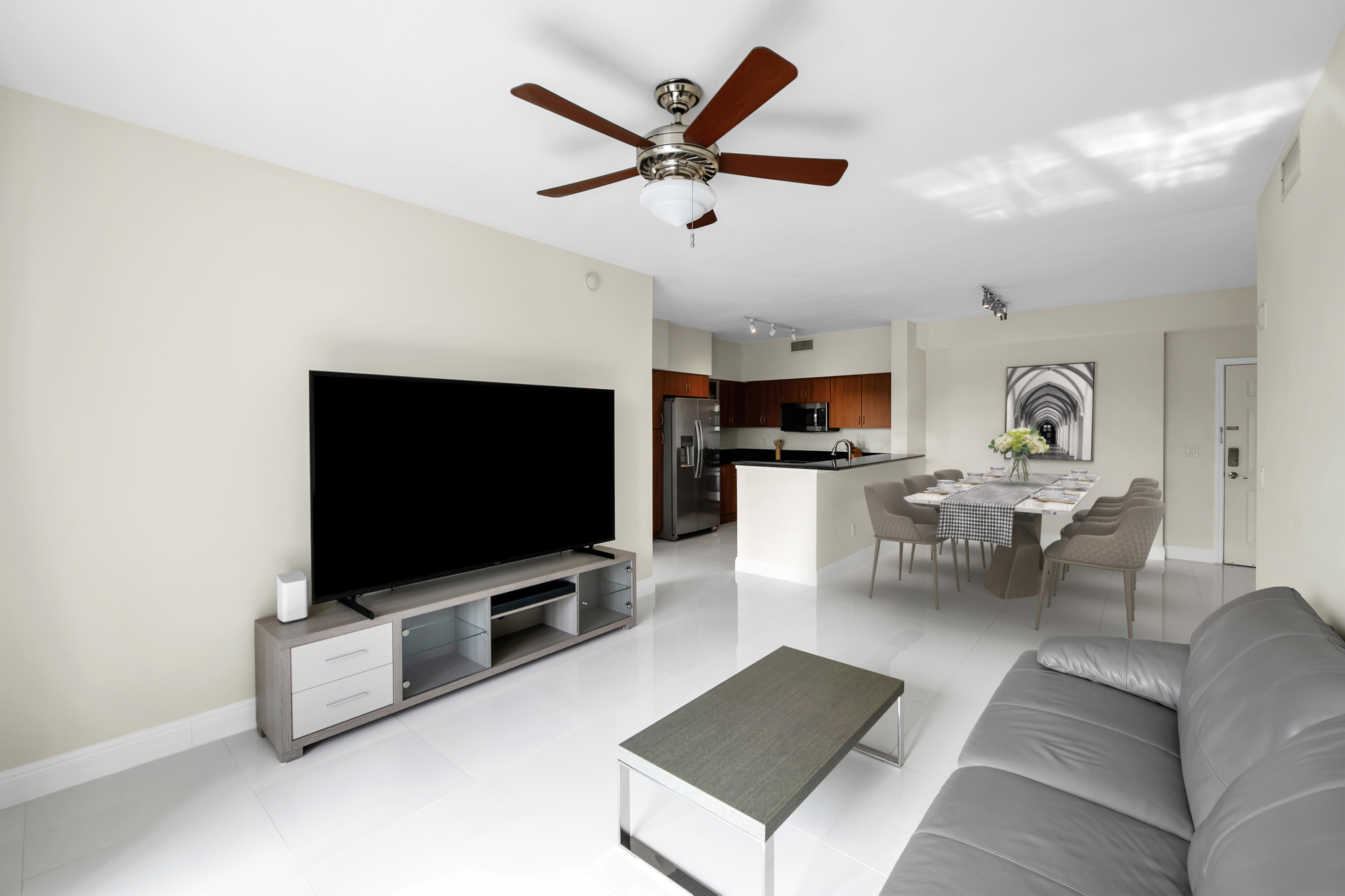 233 S Federal Highway 419, Boca Raton Unit: 419