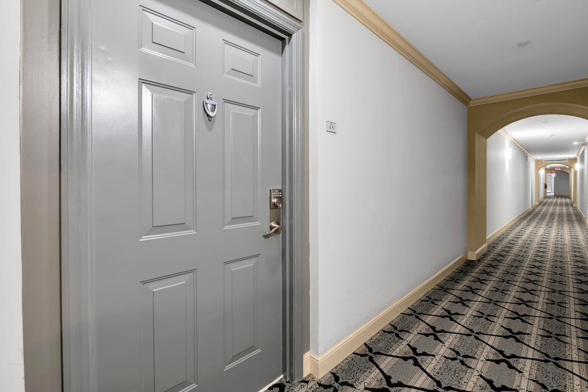 233 S Federal Highway 419, Boca Raton Unit: 419