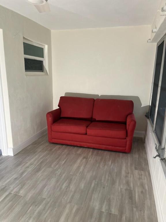 735 N High Point Boulevard N B, Delray Beach Unit: B