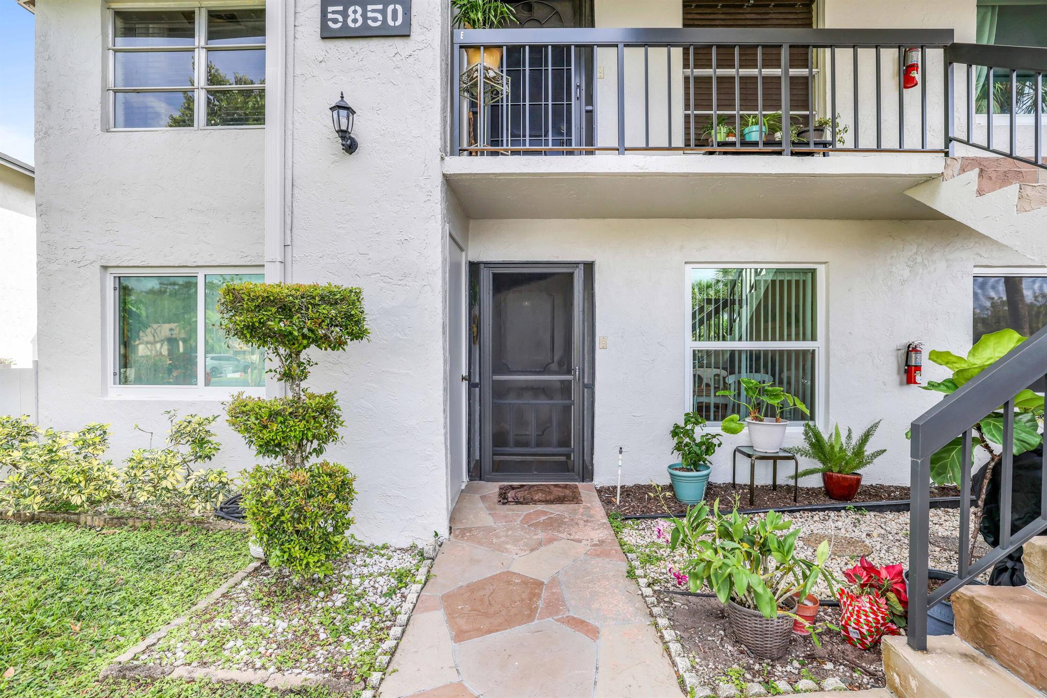 5850 Sugar Palm Court Unit: A