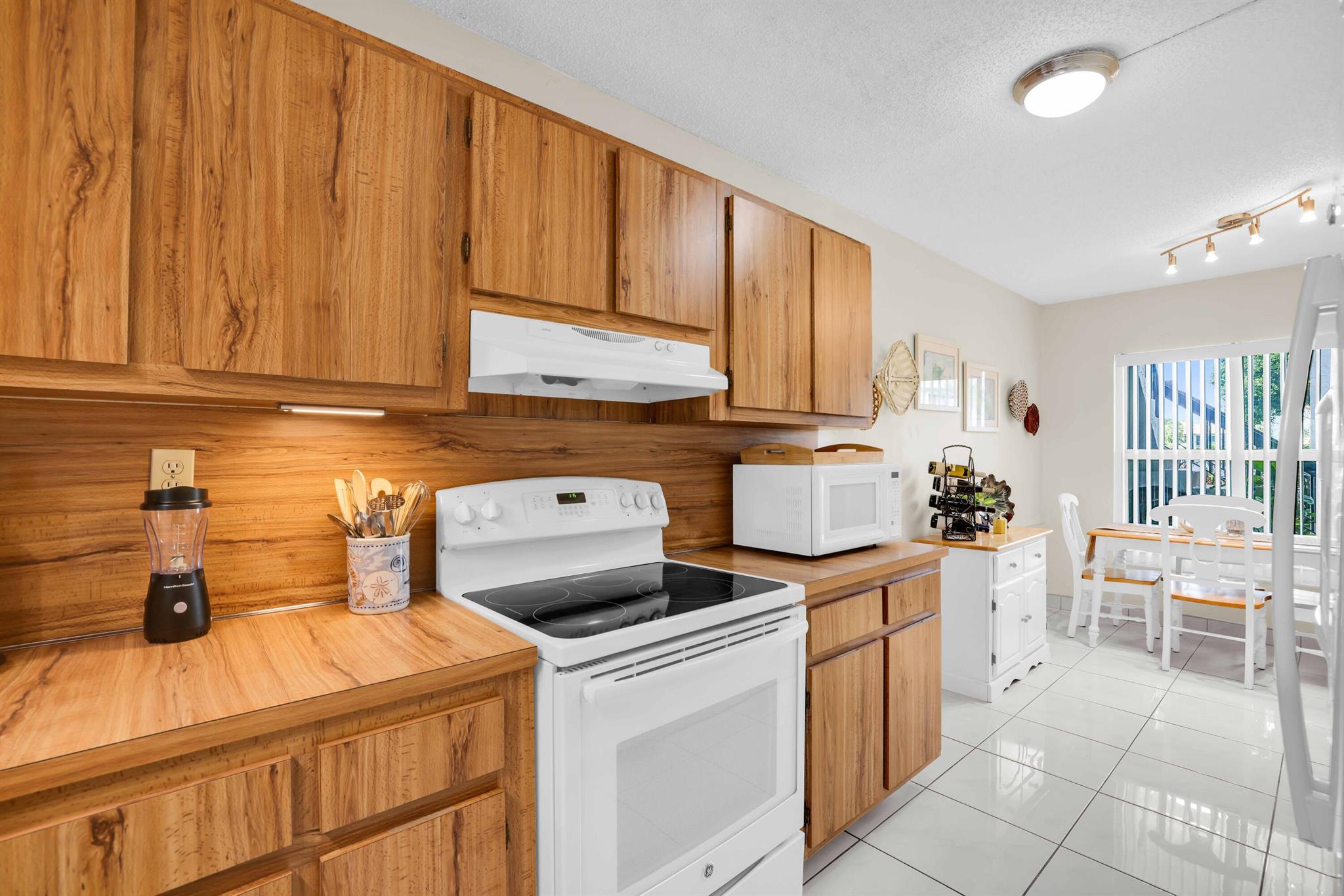 5850 Sugar Palm Court Unit: A