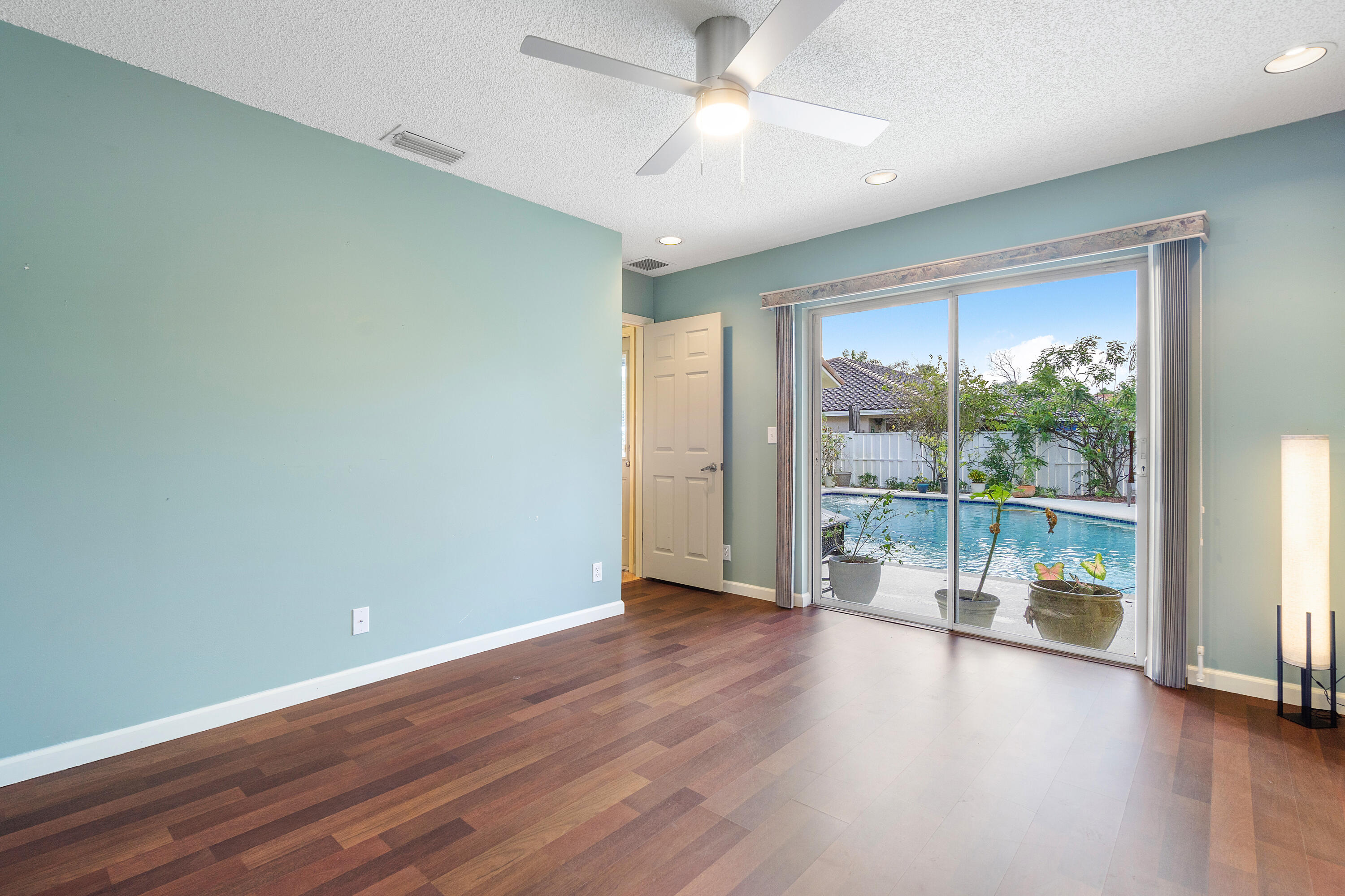 10445 NW 50th Place, Coral Springs