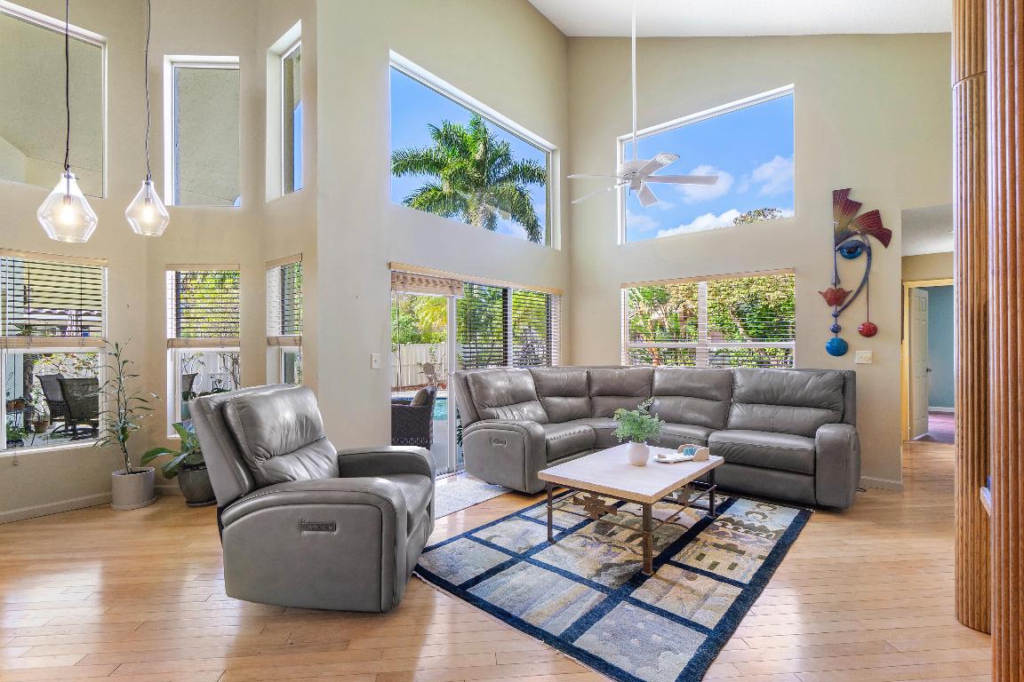 10445 NW 50th Place, Coral Springs