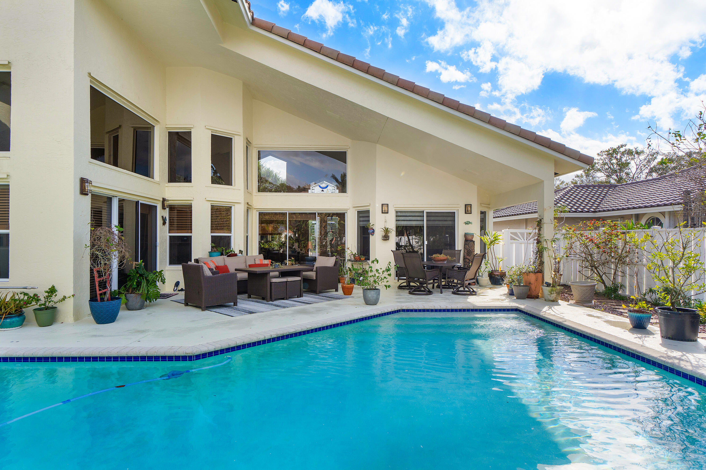 10445 NW 50th Place, Coral Springs