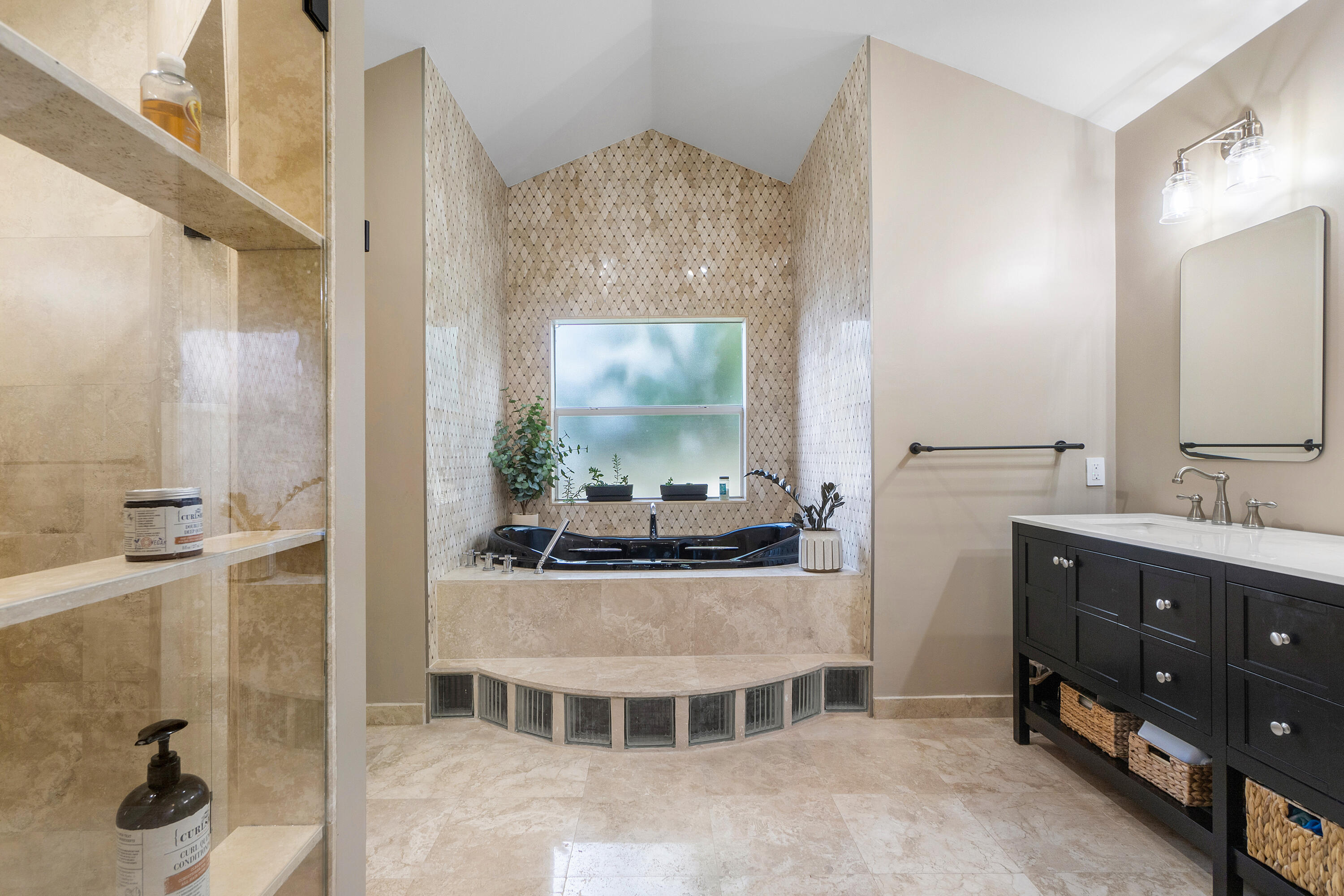 10445 NW 50th Place, Coral Springs