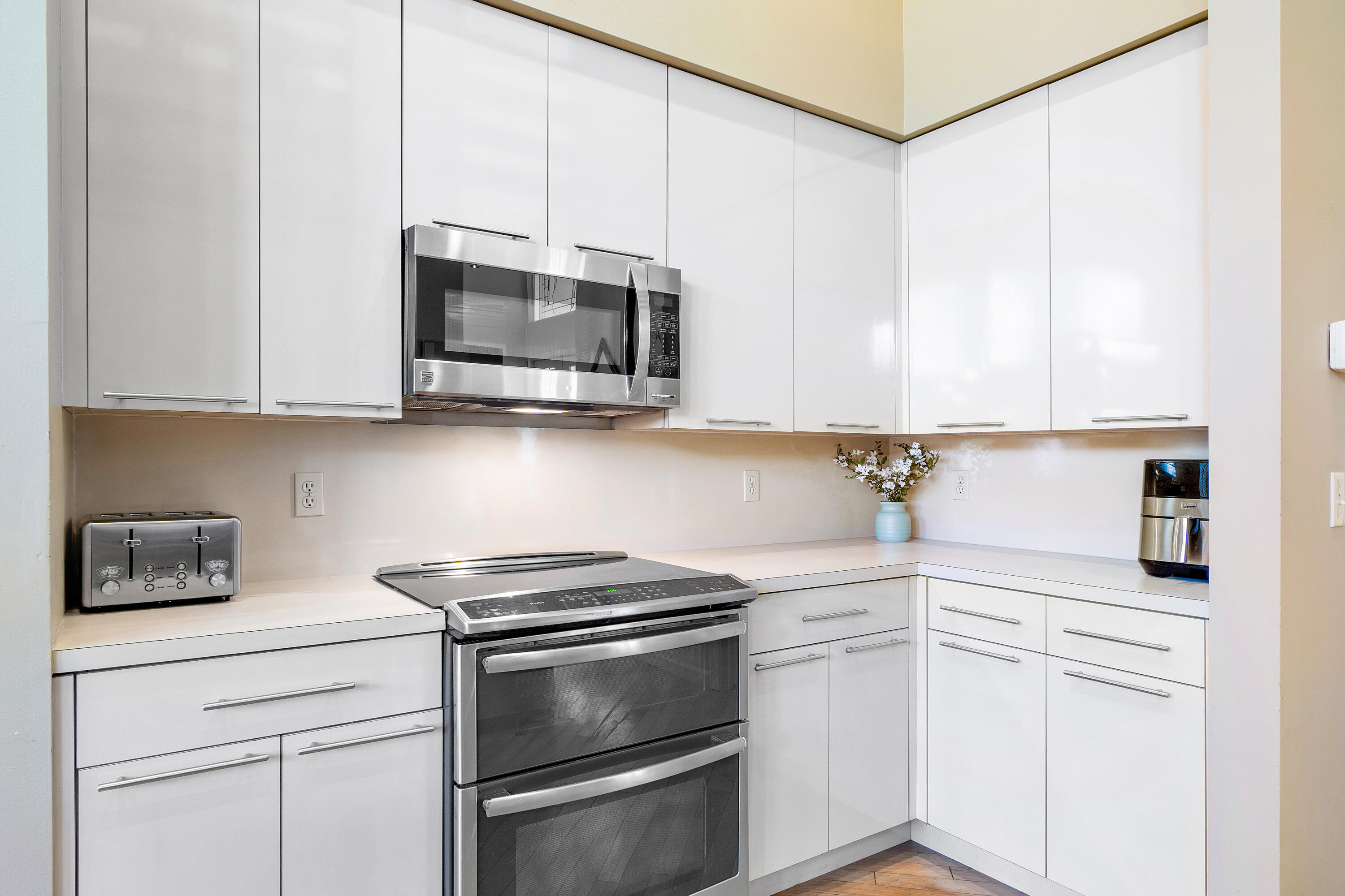 10445 NW 50th Place, Coral Springs