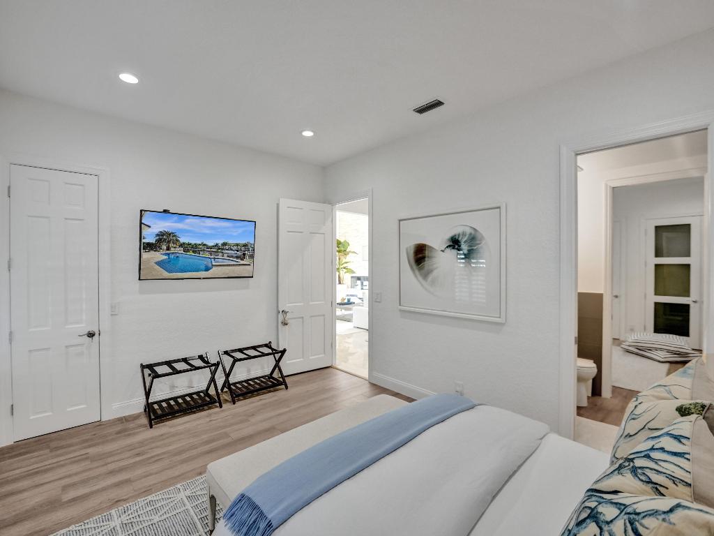 3730 NE 27th Terrace, Lighthouse Point