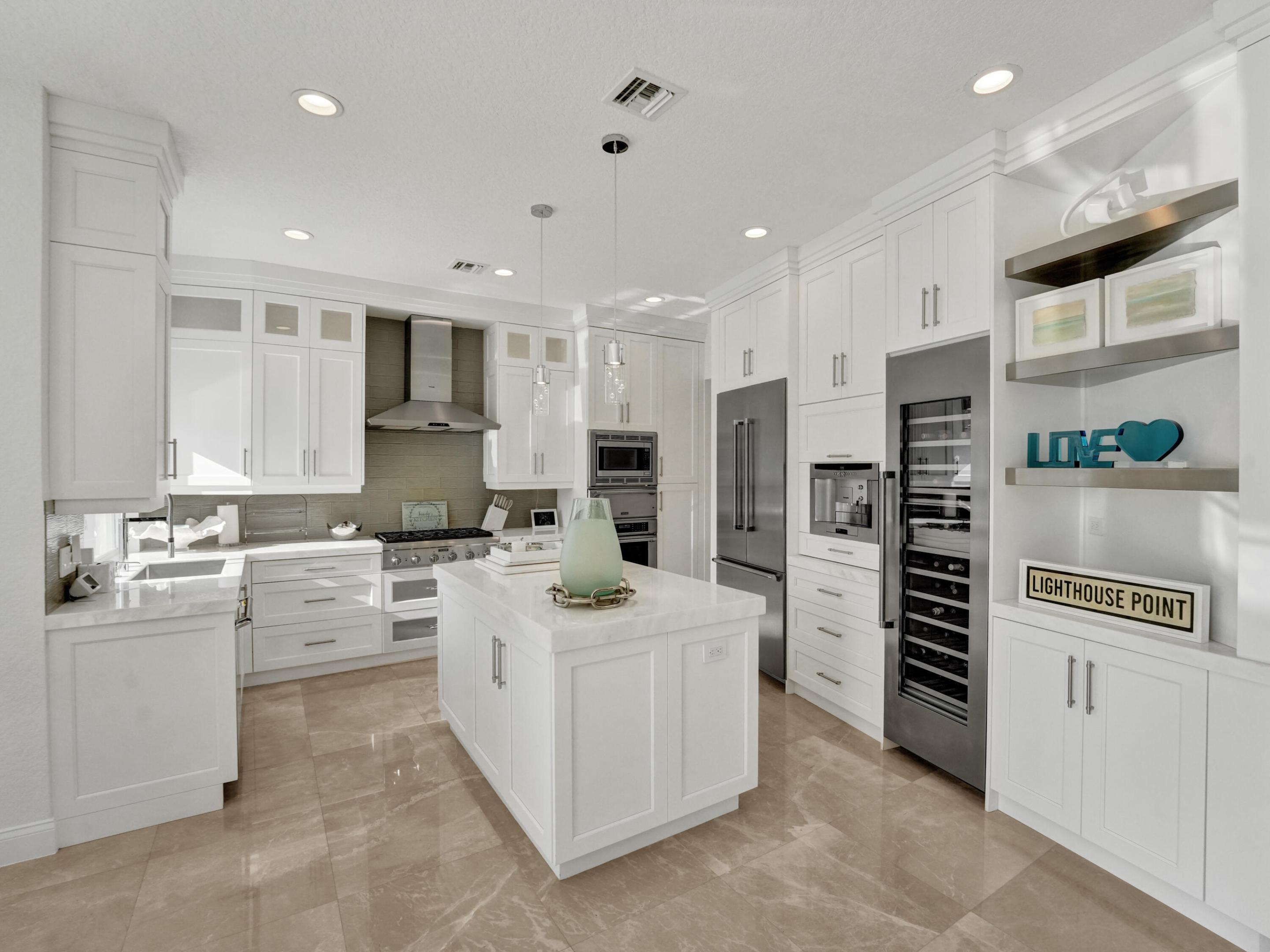 3730 NE 27th Terrace, Lighthouse Point