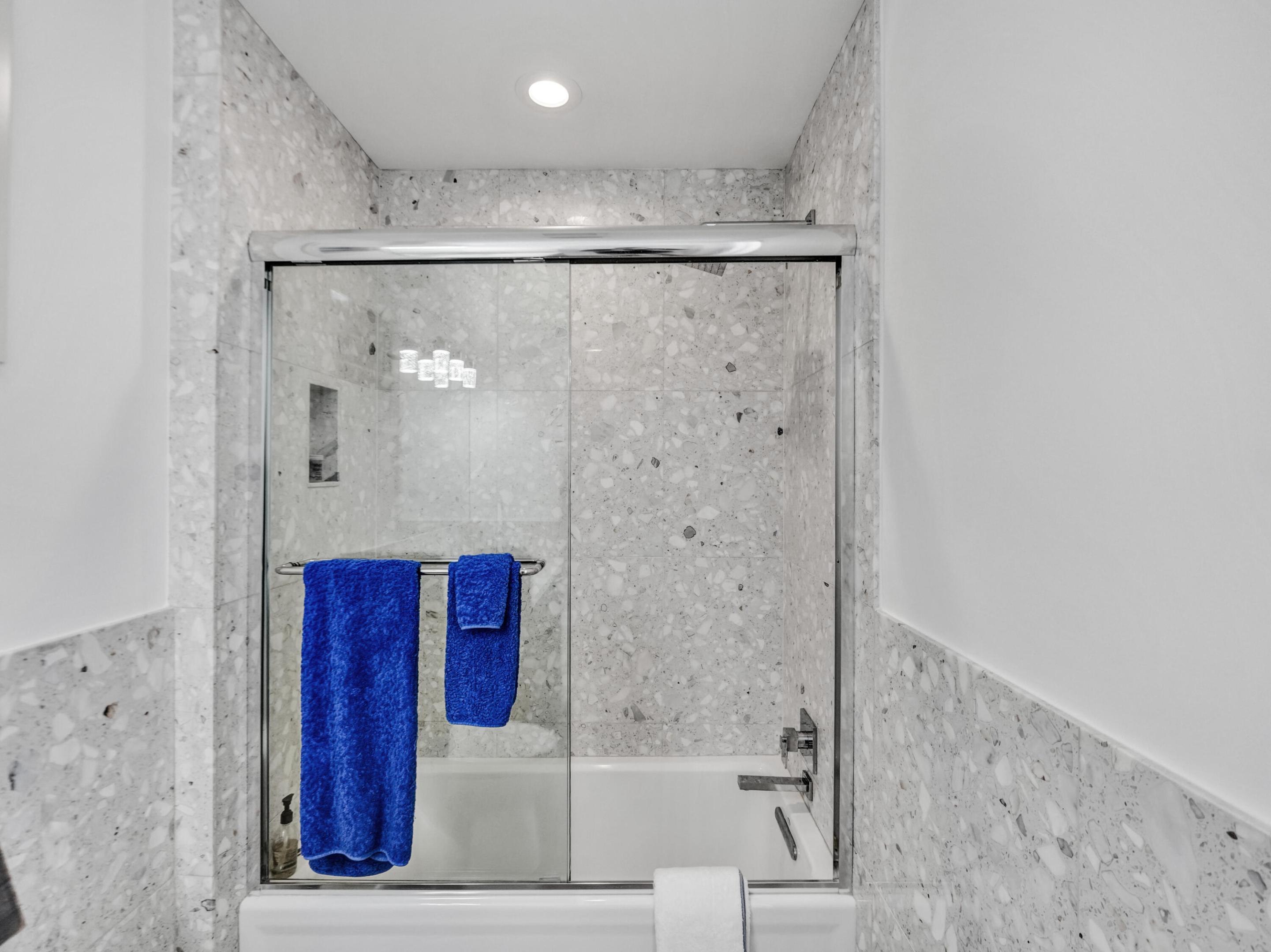 3730 NE 27th Terrace, Lighthouse Point