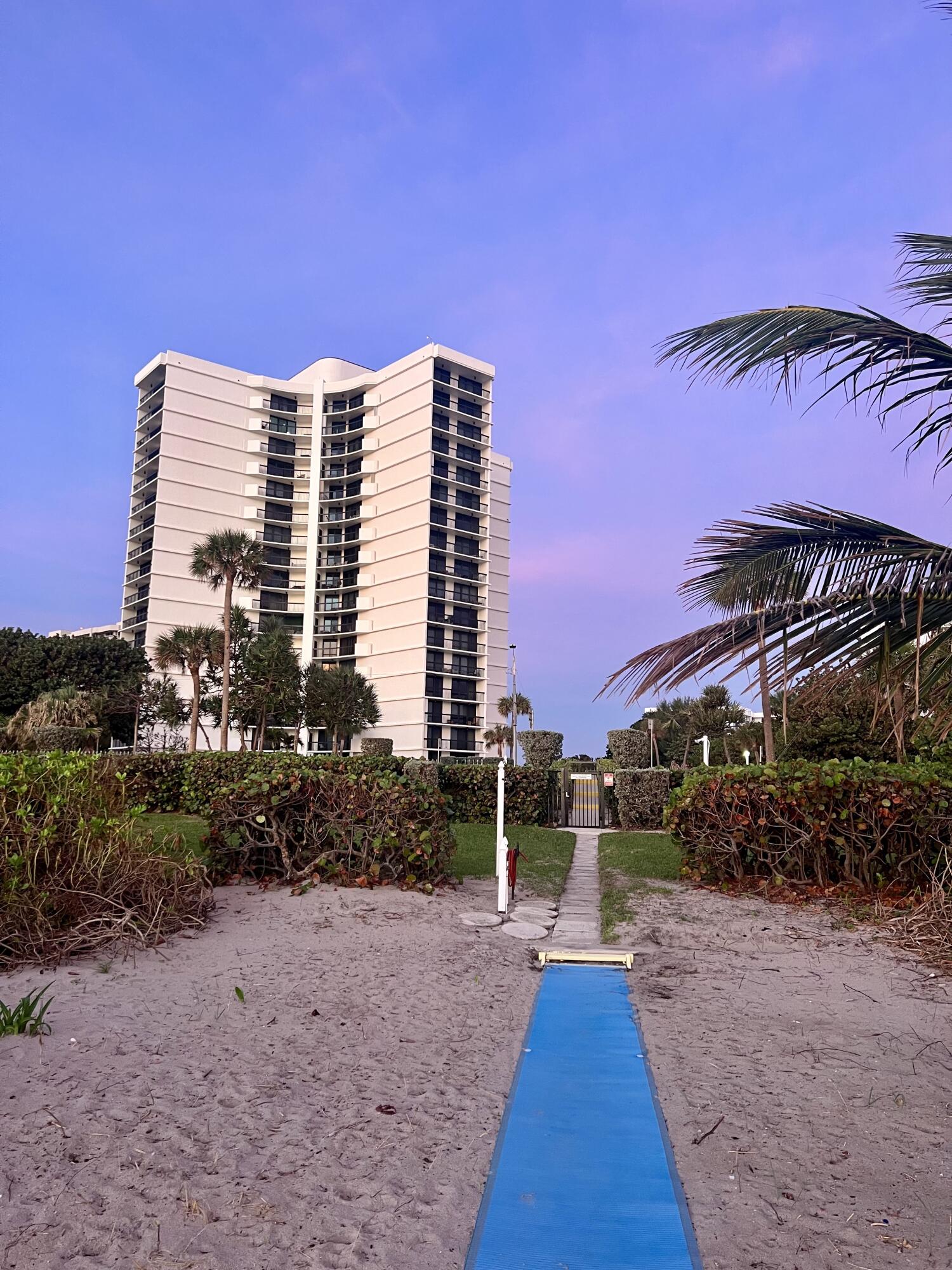 4545 N Ocean Boulevard 2c, Boca Raton Unit: 2c